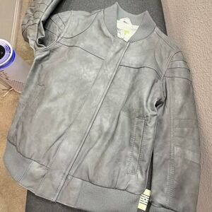 Osh kosh Grey bomber jacket boys size 5T